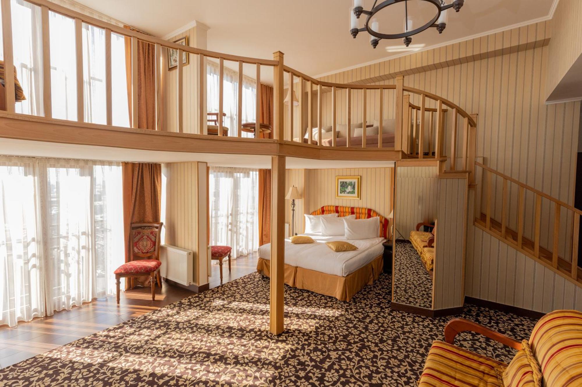 Shirak Hotel Єреван Екстер'єр фото