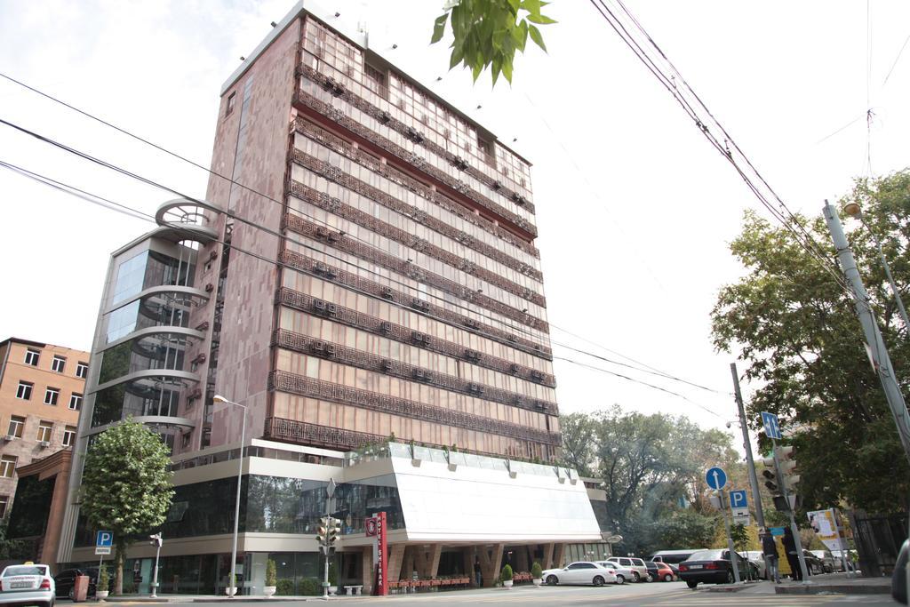 Shirak Hotel Єреван Екстер'єр фото